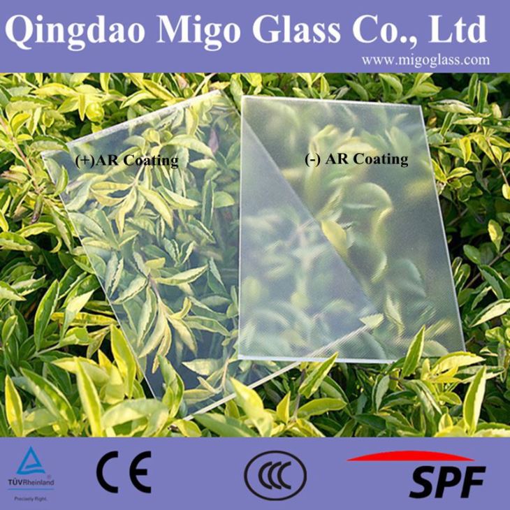 Kaca Fotovoltaik Bermotif Besi Rendah