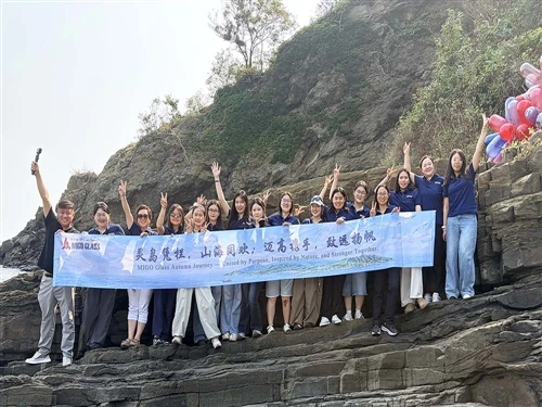 Hari Membangun Tim MIGO GLASS Di Pulau Lingshan