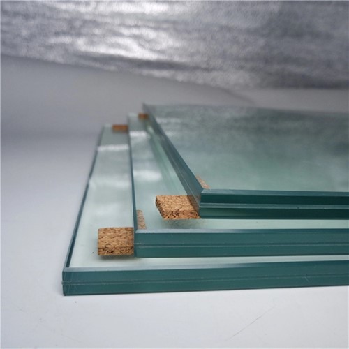 Pagar kaca laminasi keamanan