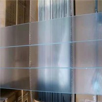 Bilah Kaca Louver yang Tidak Jelas